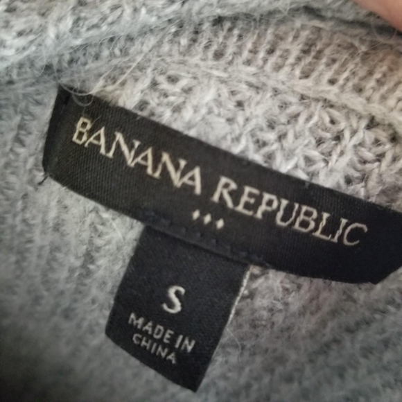 Banana Republic Women's Alpaca Blend Ribbed Heather Grey Hoodie Sweater - Picture 6 of 6